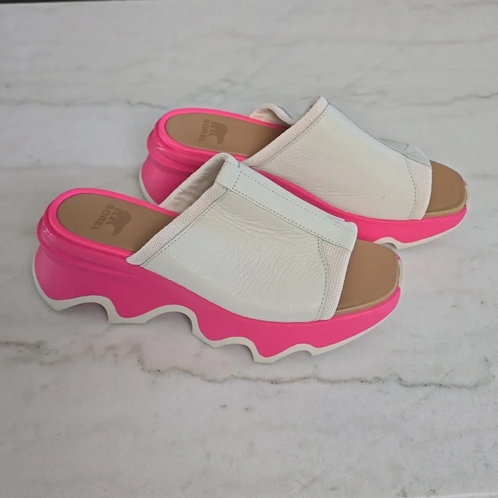 Sorel Women's White and Pink Slide Sandals - Picture 2 of 5